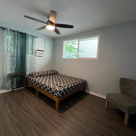 Honu Waikiki By Aloh Hostel Honolulu Exterior photo